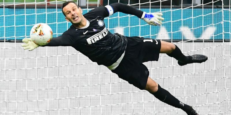 The illustrious career of goalkeeper Samir Handanovic