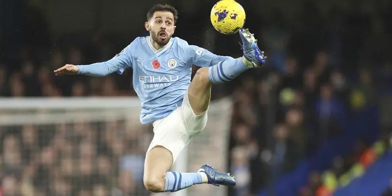 Bernardo Silva's future: Continue to shine at Manchester City?